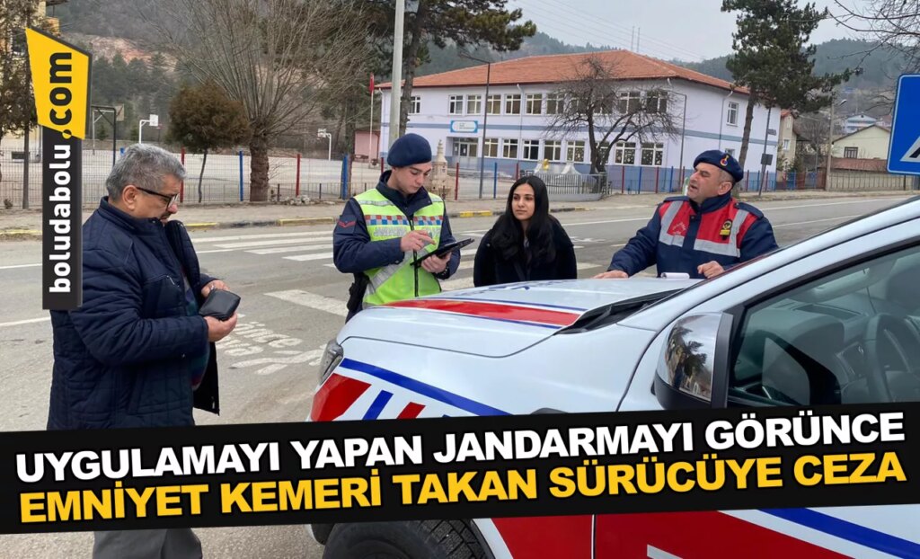 Uygulama yapan jandarmayı görünce emniyet kemeri takan sürücüye ceza Uygulama yapan jandarmayı görünce emniyet kemeri takan sürücüye ceza