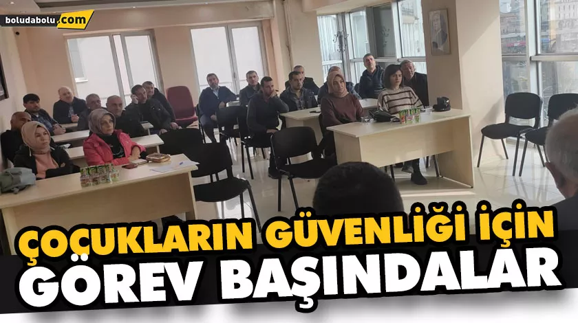 ÇOCUKLARIN GÜVENLİĞİ İÇİN GÖREV BAŞINDALAR ÇOCUKLARIN GÜVENLİĞİ İÇİN GÖREV BAŞINDALAR