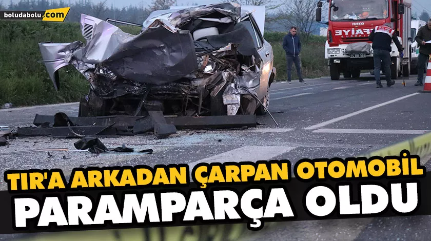 TIR’A ARKADAN ÇARPAN OTOMOBİL PARAMPARÇA OLDU: 1 ÖLÜ TIR’A ARKADAN ÇARPAN OTOMOBİL PARAMPARÇA OLDU: 1 ÖLÜ