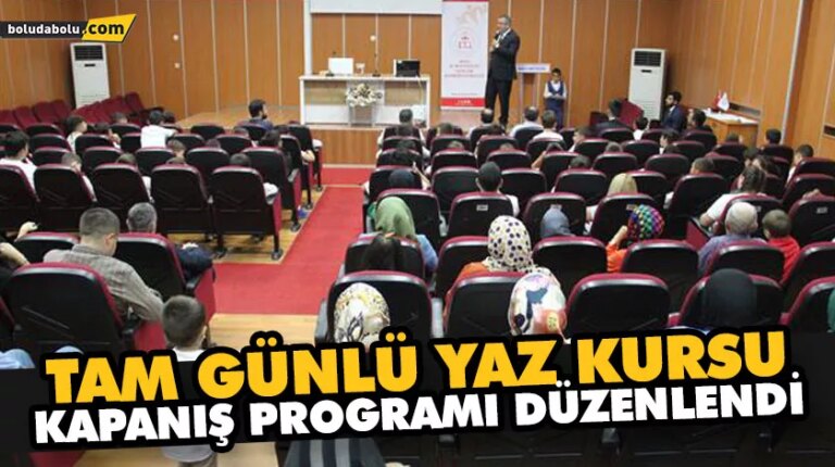 TAM GÜNLÜ YAZ KURSU KAPANIŞ PROGRAMI DÜZENLENDİ