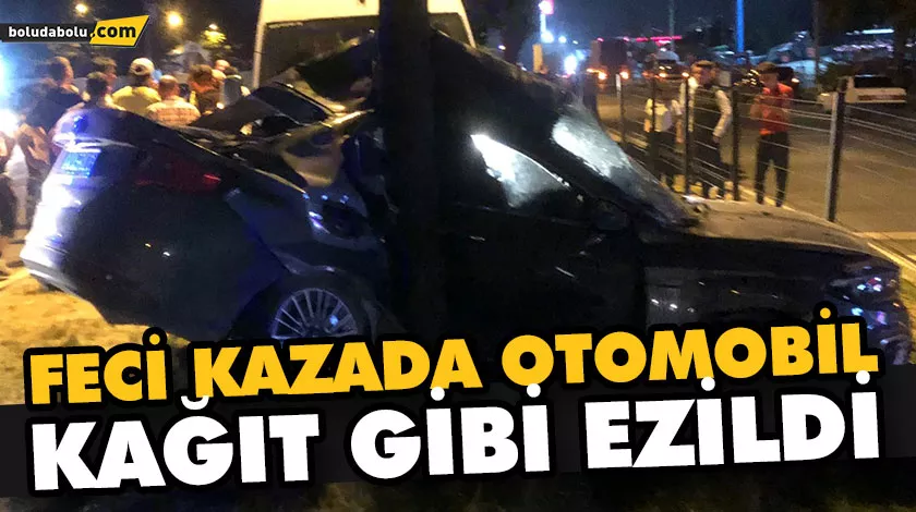 FECİ KAZADA OTOMOBİL KAĞIT GİBİ EZİLDİ: 5 YARALI FECİ KAZADA OTOMOBİL KAĞIT GİBİ EZİLDİ: 5 YARALI