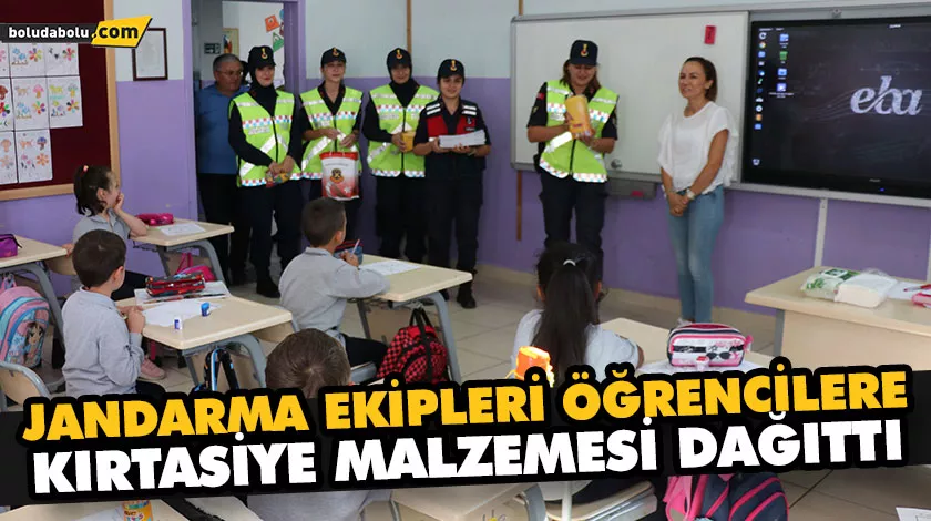 Jandarma ekipleri öğrencilere kırtasiye malzemesi dağıttı Jandarma ekipleri öğrencilere kırtasiye malzemesi dağıttı