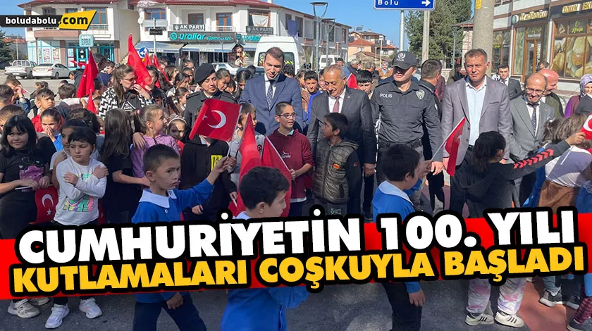 CUMHURİYETİN 100. YILI KUTLAMALARI COŞKUYLA BAŞLADI CUMHURİYETİN 100. YILI KUTLAMALARI COŞKUYLA BAŞLADI
