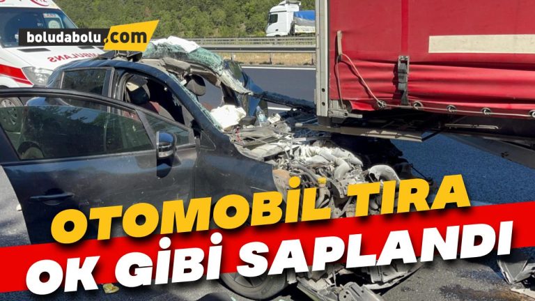 Otomobil tıra ok gibi saplandı: 1’i ağır 3 yaralı