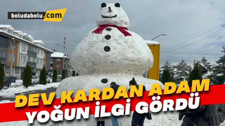 5 metrelik dev kardan adam ilgi gördü