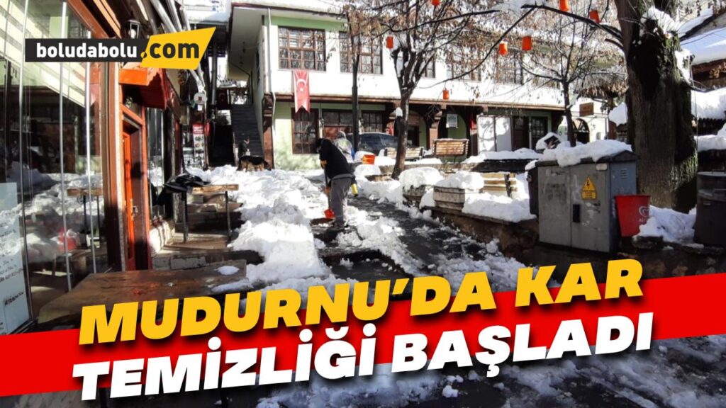 Kar kalınlığı 40 santimetre olmuştu, ilçede temizlik başladı Kar kalınlığı 40 santimetre olmuştu, ilçede temizlik başladı