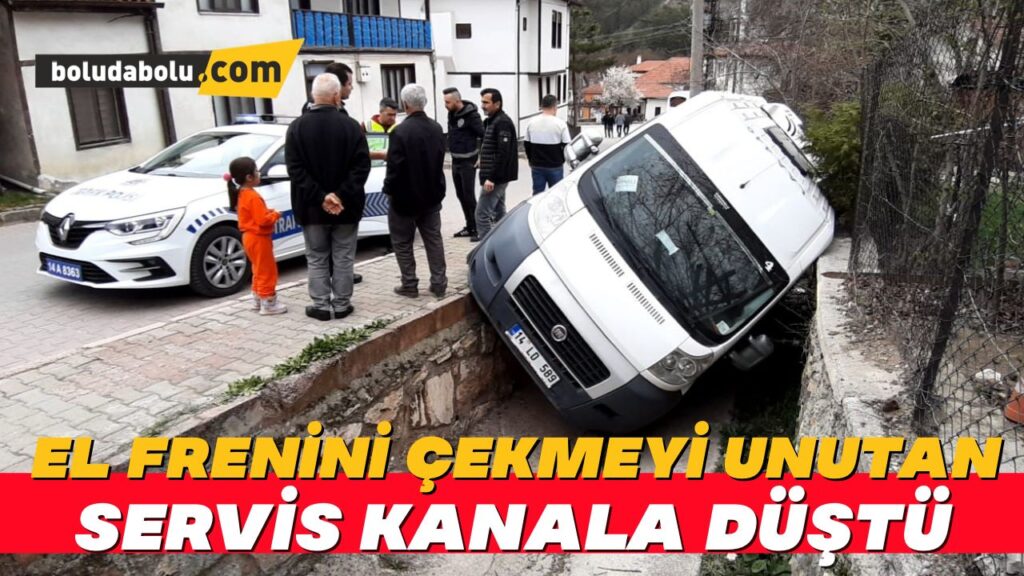 El frenini çekmeyi unuttu, öğrenci servisi kanala düştü El frenini çekmeyi unuttu, öğrenci servisi kanala düştü