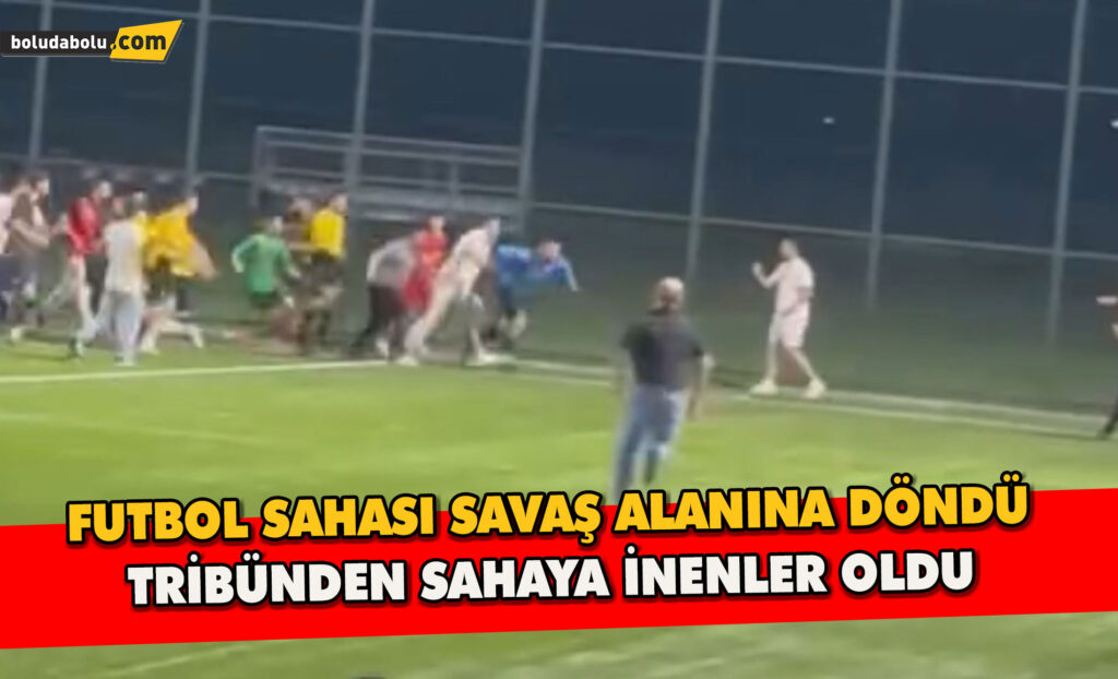 Futbol Sahası Savaş Alanına Döndü: Tribünden Sahaya İnenler Oldu Futbol Sahası Savaş Alanına Döndü: Tribünden Sahaya İnenler Oldu